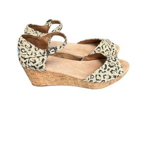 TOMS Stylish Leopard Print Wedge Sandals, Women’s Size 9